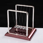 Charger l&#39;image dans la galerie, Newton&#39;s Cradle Desk Table Decor Metal Pendulum Ball Steel Balance Ball Newton Ball Physics Science Pendulum
